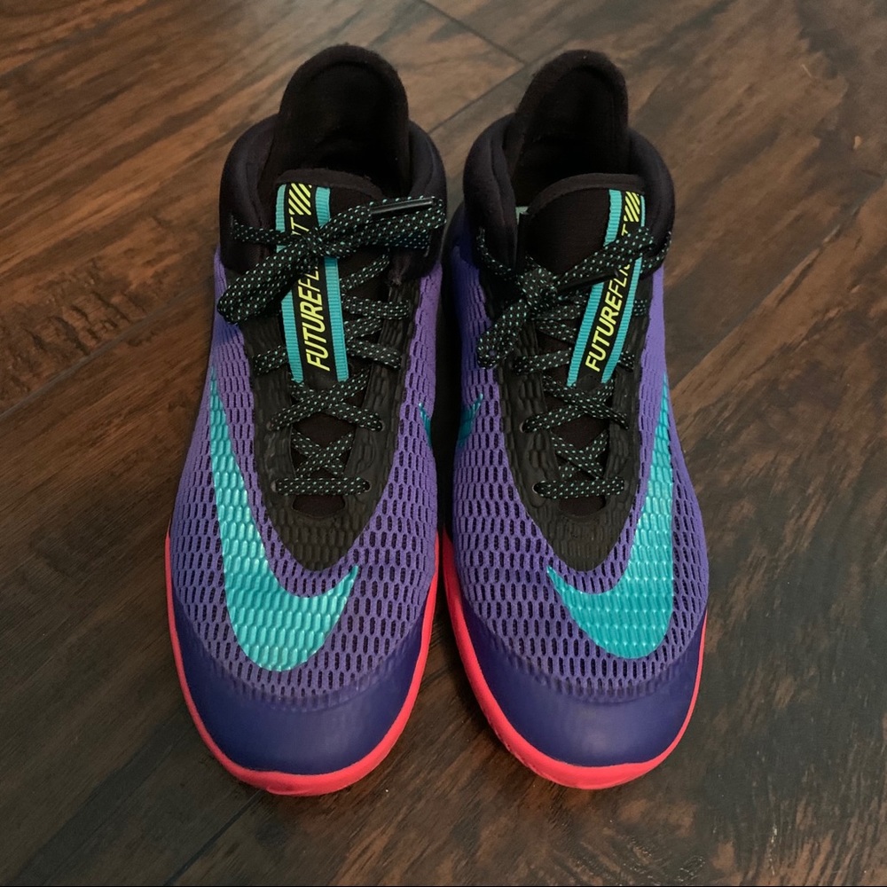 Nike Basketball Future Flight